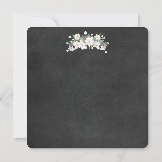 Chalkboard White Floral Wreath Wedding Invitation Kaart (Achterkant)
