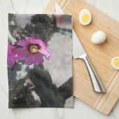 Challa Cactus in bloom Theedoek (Quarter Fold)
