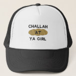 Challah at Ya Girl Trucker Pet<br><div class="desc">Kenmerken "Challah bij Ya Girl" en maken een perfect Hanukkah- of Bat mitzvah-cadeau!</div>
