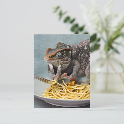 Chameleon Eating Spaghetti Briefkaart (Staand voorkant)
