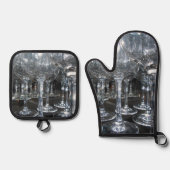 Chameleonic Investigation Ovenwant & Pannenlap Set (Voorkant)
