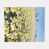 Chamomile Field, Hongarije Fleece Deken (Voorkant (Horizontaal))