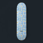Chamomile Flower Blue & Name of Text Persoonlijk Skateboard<br><div class="desc">Ga uit met dit unieke kamille-blauw skateboard voor bloemen. Volledig met jouw naam of tekst.</div>