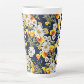 Chamomiles Poppies en Checkerboard Latte Mok (Voorkant)