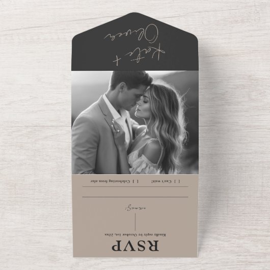 Champagne en Zwarte Huwelijksuitnodiging All In One Uitnodiging (Buitenkant)