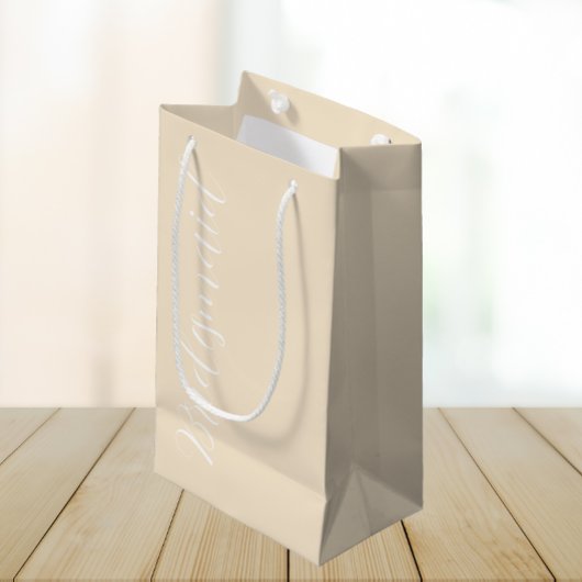 Champagne Kleur Gestileerde Script Bruidsmeisje Klein Cadeauzakje