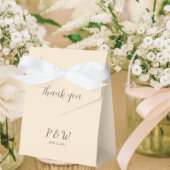 Champagnekleur gepersonaliseerde monogram bruiloft bedankdoosjes