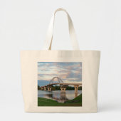 Champure Bridge Grote Tote Bag (Voorkant)