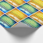 Chanoeka Geel Blauw Menora Patroon Modern Chic Cadeaupapier (Hoek)