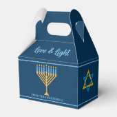Chanoeka Liefde en Licht Menorah Custom Blue Party Bedankdoosjes (Voorkant Zijde)
