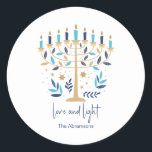 Chanoeka Liefde & Licht Bloemen Menorah Ronde Sticker<br><div class="desc">Chanoeka Liefde & Licht Bloemen Menorah stickers. Pas de aangepaste tekst hierboven aan. U kunt extra coördinerende items vinden in ons "Floral Hanukkah Menorah and Dreidel" collectie.</div>