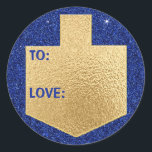 Chanoeka Stickers (1 1/2"/3")"Personaliseer Dreide<br><div class="desc">Chanoeka/Vakantie stickers, "Personaliseer Golden Dreidel" Kies uit 1 1/2" en 3" stickers. Personaliseer door "To: Love" te verwijderen en te vervangen door je eigen boodschap. Kies uw favoriete lettergrootte, stijl en kleur. Bedankt voor het stoppen en winkelen door! Uw bedrijf wordt zeer gewaardeerd! Fijne Chanoeka! Vorm: Classic Ronde Sticker Maak...</div>