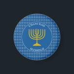 CHANUKAH BLESSINGS | Menorah | Hanukkah Magneet<br><div class="desc">Stylish Tekhelet Blue CHANUKAH BLESSINGS fridge magnet met faux Silver Star van David in een betegeld patroon en een faux gouden menorah in het midden. LIEFDE JOY PEACE, inclusief hun Hebreeuwse vertalingen, verschijnen in witte typografie. De tekst is aanpasbaar in hoesje dat u wilt wijzigen. CHANUKAH BLESSINGS is ook aanpasbaar...</div>