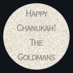 Chanukah/Hanukkah "Dreidels/Stars" Stickers Round<br><div class="desc">Chanoeka/Hanukkah "Dreidels and Stars" Stickers Round. Silver en Gold "Dreidels and Stars" Veel plezier met het gebruik van deze stickers als taarttoppers, cadeautjes voor labels, voordelige sluitingen of wat voor rotsen je feestjes ook mogen zijn! Personaliseer u door "Happy Chanukah The Goldmans" te verwijderen en uw eigen woorden toe te...</div>