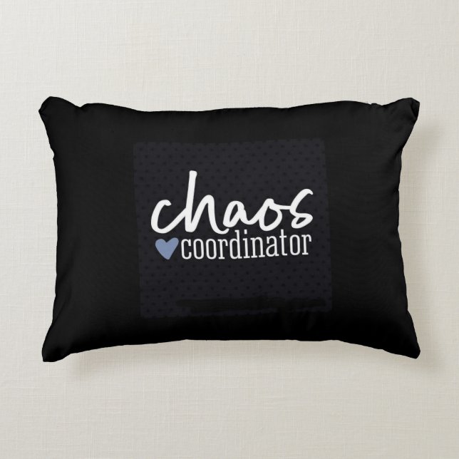 **CHAOS COÖRDINATOR** KNUFFELKUSSEN ACCENT KUSSEN (Voorkant)