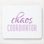 Chaos Coordinator Paarse Typografische Tekst Muismat (Voorkant)