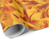 Chaos of Red & Yellow: Monsella Two-Tone Tulips Cadeaupapier (Rol Hoek)