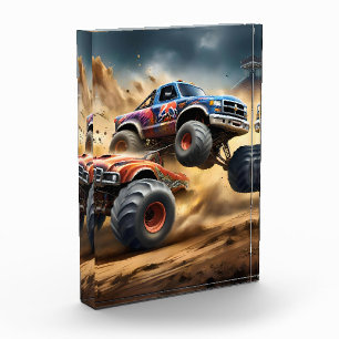 Chaos on Wheels: Monster Truck Smash Derby, Fotoblokken