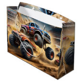 Chaos op wielen: Monster Truck slaat Derby Groot Cadeauzakje (Achterkant Gekanteld)