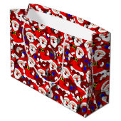 Chaotic Santa Carry Sack Collage Pattern Groot Cadeauzakje (Achterkant Gekanteld)