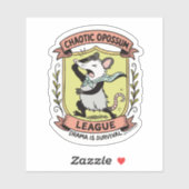 Chaotische Opossum League Crest met grappig drama Sticker (Vel)