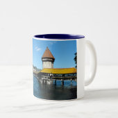 Chapel Bridge, Lucerne, Zwitserland Tweekleurige Koffiemok (Voorkant rechts)