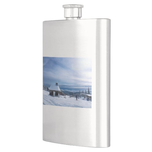 Chapel in het Alpen Sneeuwgebergte Flacon (Links)