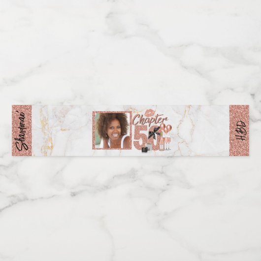 Chapter 50 Birthday Roos Gold Foto Waterfles Etiket (Enkel label)