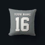 Charcoal Gray Sports Jersey Team Jersey Kussen<br><div class="desc">Charcoal Grey Team Jersey / Sport Jersey / Football Jersey Pas dit aan met je eigen naam of teamnaam en een nummer. U kunt de grootte, kleur en plaatsing van de tekst wijzigen als u wijzigingen moet aanbrengen, de tekstschaduw moet verwijderen, zelf tekst en/of afbeeldingen aan uw eigen creëer-unieke ontwerp...</div>