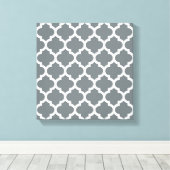 Charcoal Gray White Moroccan Quatrefoil Pattern #5 Canvas Afdruk (Insitu (Houten vloer))
