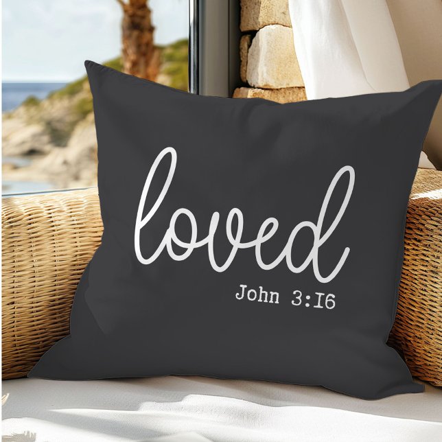 Charcoal Love Quote Sierkussen (Creator heeft geüpload)