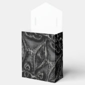 Charcoal Mandala FAVOR BOX Bedankdoosjes (Geopend)
