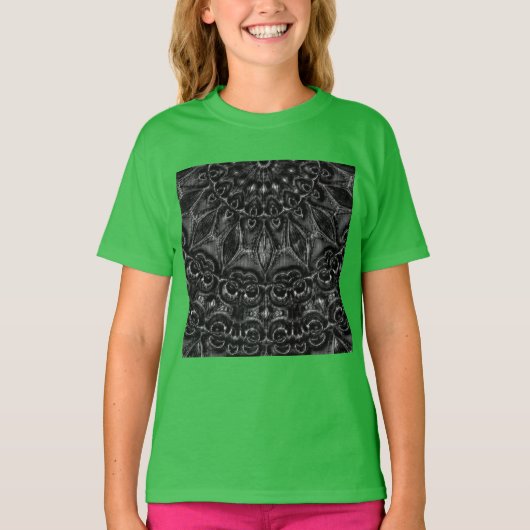 Charcoal Mandala T-Shirt (Voorkant)