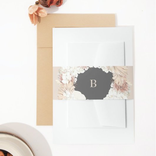 Charcoal Pampas Wreath Cream Boho Monogram Wedding Uitnodigingen Wikkel