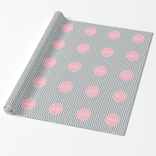Charcoal Thin Chevron Pink Quatrefoil 3 Monogram Cadeaupapier (Uitgerold)