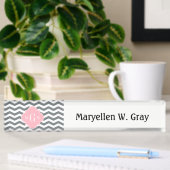 Charcoal Thin Chevron Pink Quatrefoil 3 Monogram Naambordje