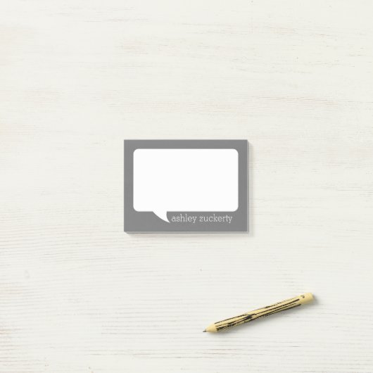 Charcoal & White Talk Bubble with Name Post-it® Notes (Op bureau)