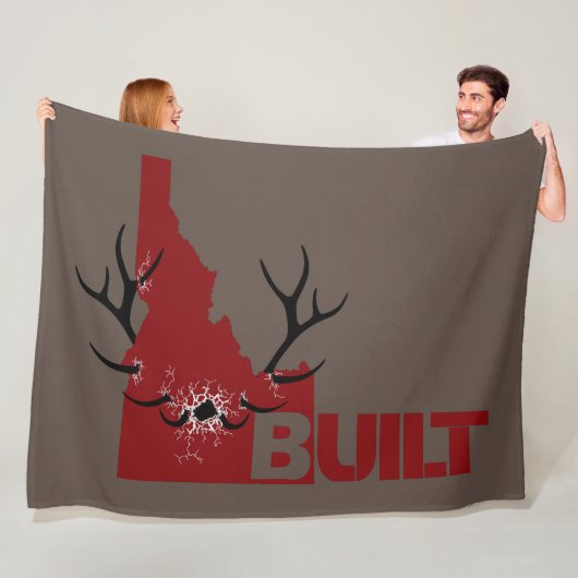 Charging Elk Fleece Deken (In situ)