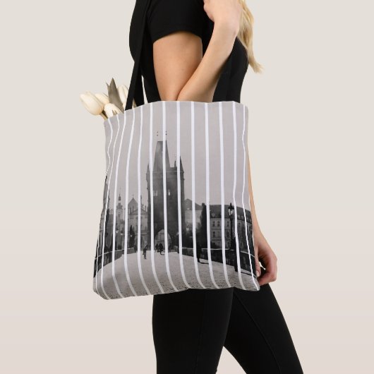 Charles-brug in Praag Tote Bag (Dichtbij)