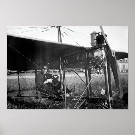 Charles Murphy in Police Monoplane - 1914 Poster (Voorkant)