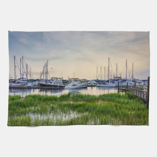 Charleston Harbor Boats Sunset Theedoek (Horizontaal)