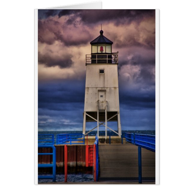 Charlevoix Light 0817 (Voorkant)