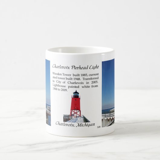 Charlevoix Pierhead Light mok (Center)