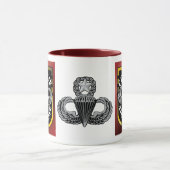 Charlie Airborne Mok van Joe (Midden)