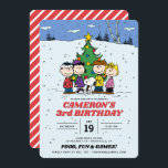 Charlie Brown en Friends Winter Birthday Kaart<br><div class="desc">Vier een winterverjaardag met de Charlie Brown en Friends Winter Birthday Invitation! Met de geliefde Peanuts-personages in een feestelijke winterscène is deze speelse uitnodiging perfect voor een verjaardagsfeestje met Peanuts-thema. Personaliseer het met uw evenementgegevens om een gedenkwaardige en feestelijke uitnodiging te creëer die uw gasten enthousiast maakt voor het kille...</div>