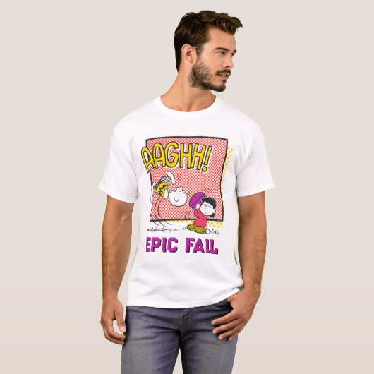 Charlie Brown en Lucy Football Comic Graphic T-shirt (Voorkant volledig)