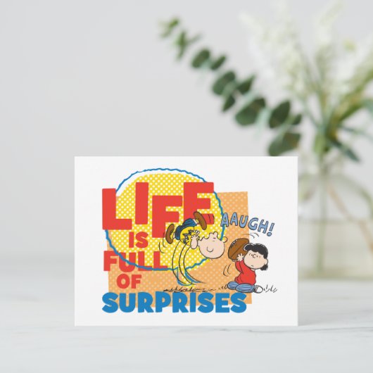 Charlie Brown & Lucy - Het leven is vol verrassing Briefkaart (Staand voorkant)