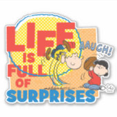 Charlie Brown & Lucy - Het leven is vol verrassing Sticker (Voorkant)