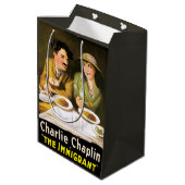 Charlie Chaplin/The Immigrant Gift Bag Medium Cadeauzakje (Achterkant Gekanteld)