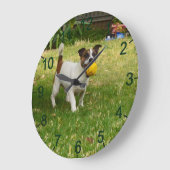 Charlie The Fox Terrier Ball Play, wandklok (Hoek)